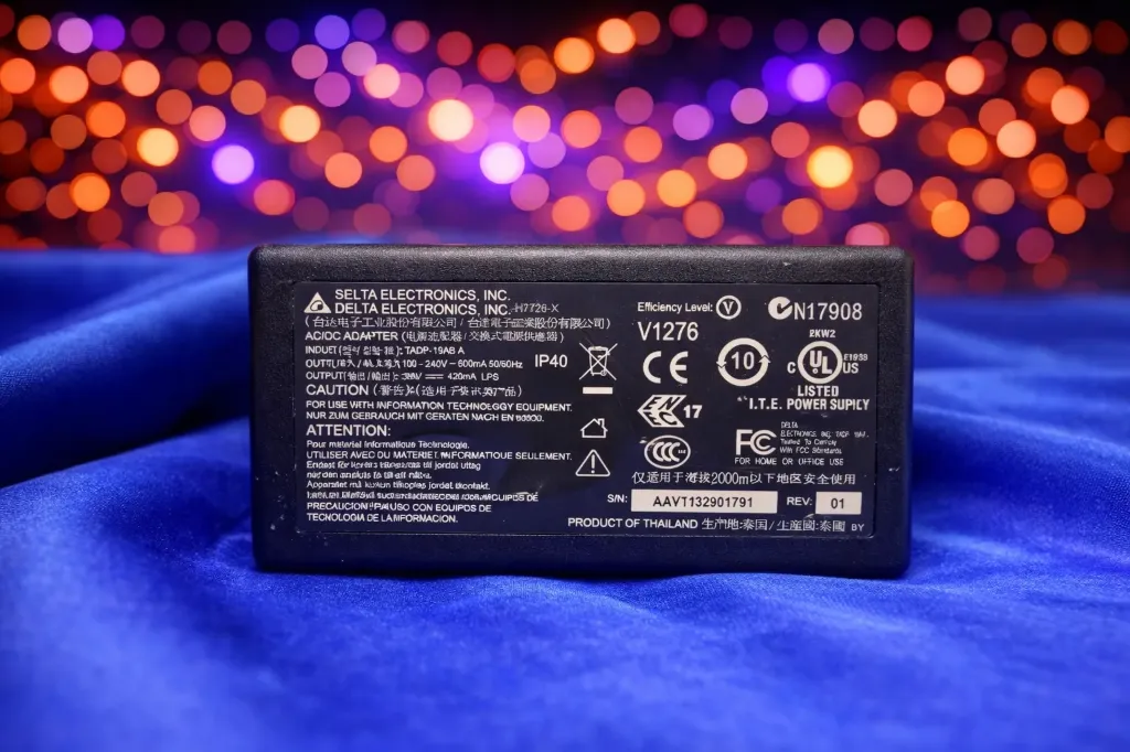 Original Delta Electronics Netzteil – Modell S30122-H7726-X (TADP-19AB A) – 38V / 420mA – Refurbished & Geprüft – Nachhaltiges IT-Zubehör