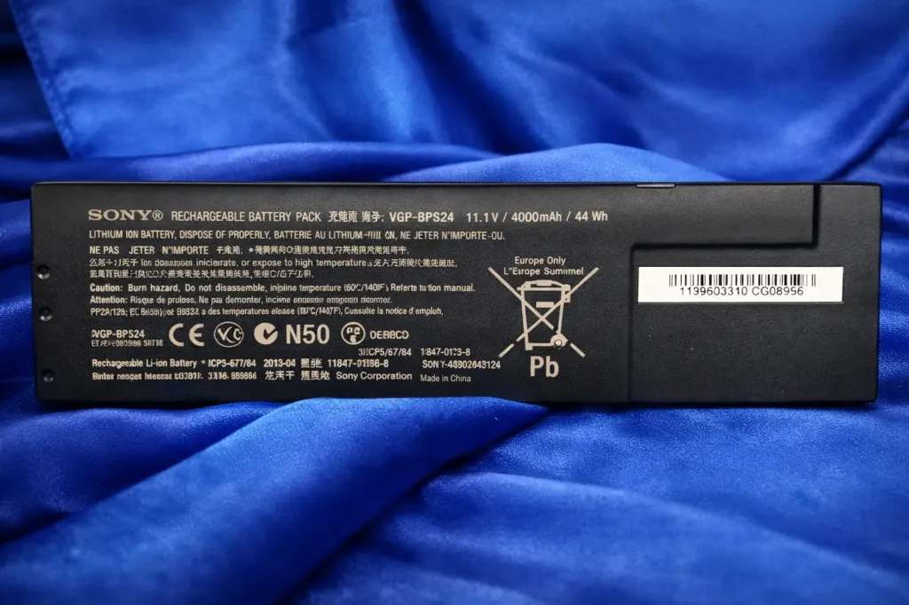 Original Sony VGP-BPS24 Notebook Akku – 11.1V – 4000mAh (44Wh) – Li-Ion – Refurbished & Geprüft – Nachhaltige Green-IT Energie