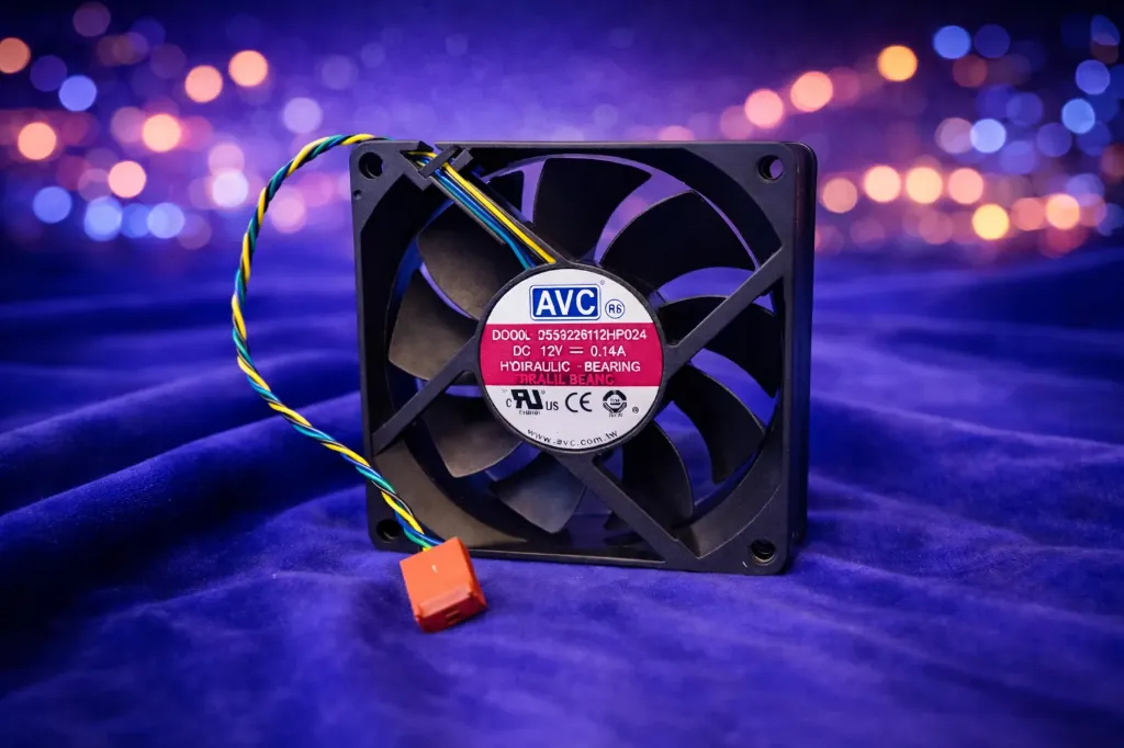 AVC DS09225R12HP024 92mm PWM-Lüfter – Intelligente Kühlleistung für Profi-Systeme