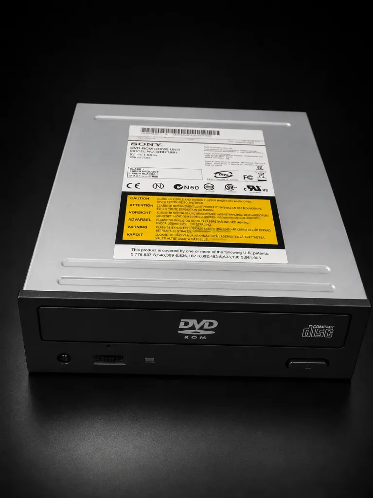 Sony DDU1612 | 5.25" IDE / ATAPI DVD-ROM Laufwerk (16x/48x) | Beige / Grau | Refurbished